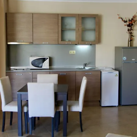 Apartamento Menada Nestinarka *