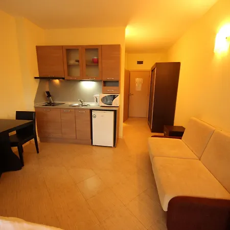 アパート Menada Nestinarka ツァレヴォ