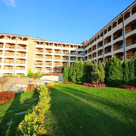 Menada Nestinarka Апартамент *