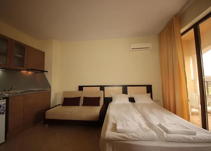 Apartment Menada Nestinarka